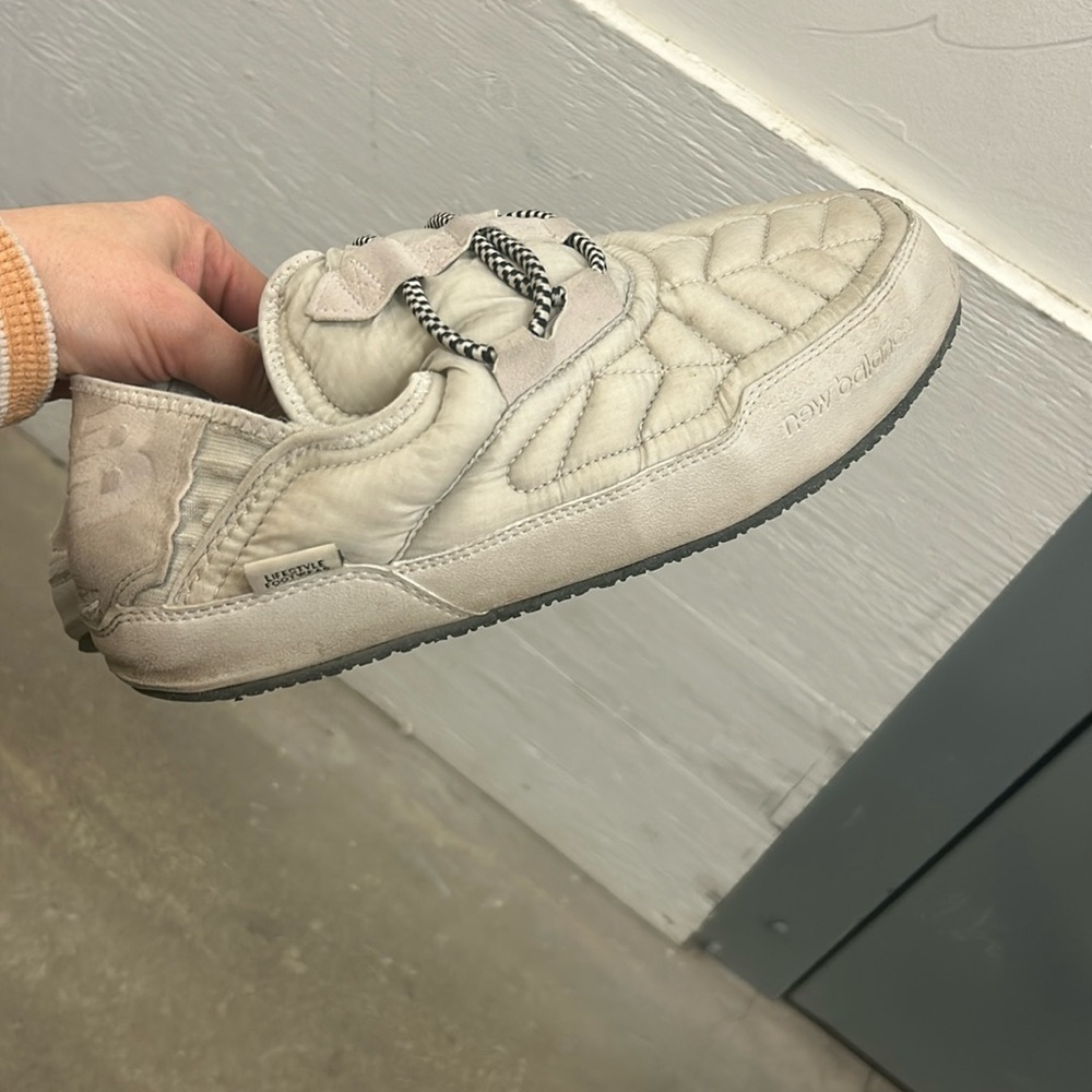 New‎ balance caravan moonbeam slippers sneakers